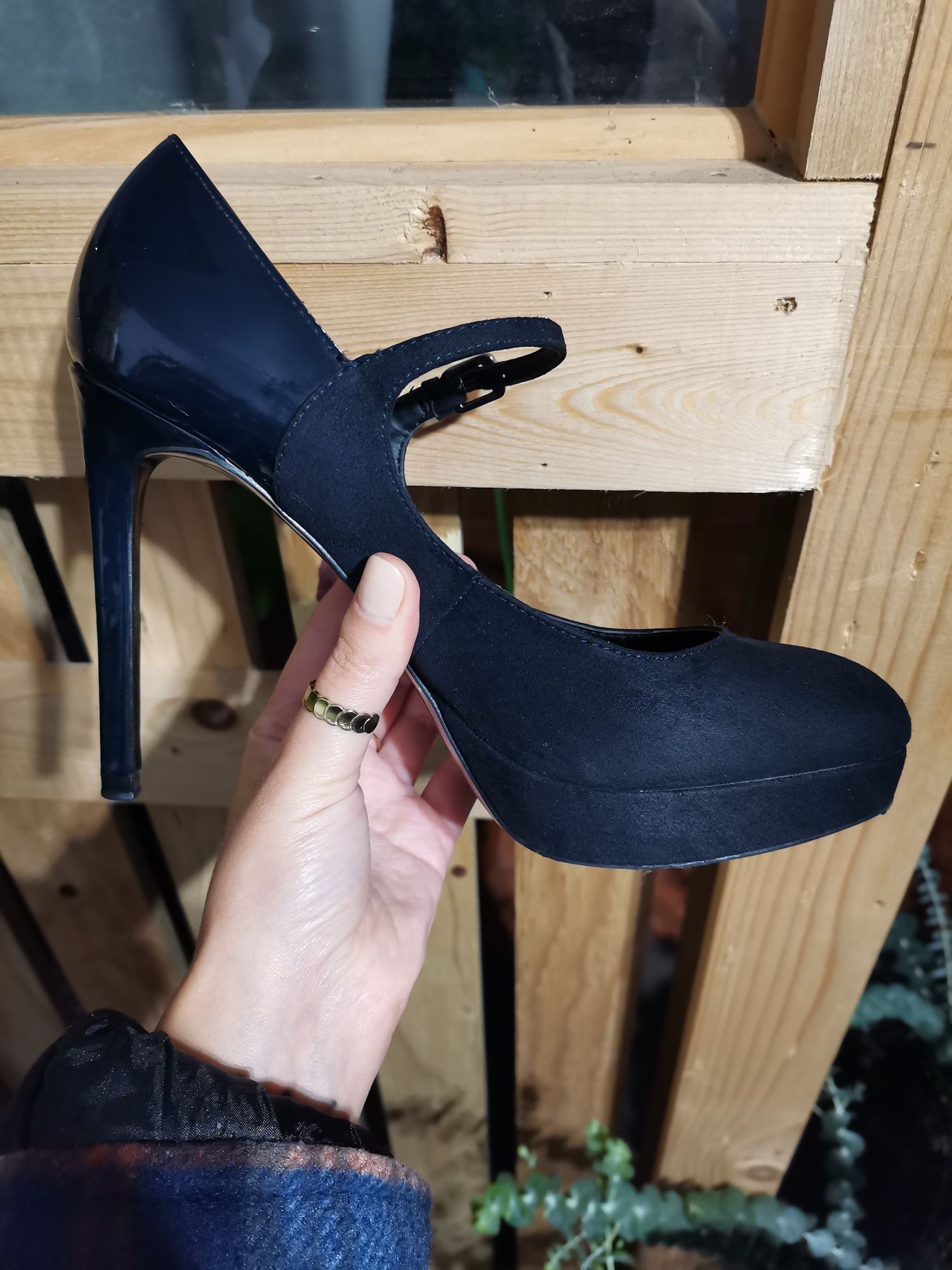 Sapatos Zara verniz