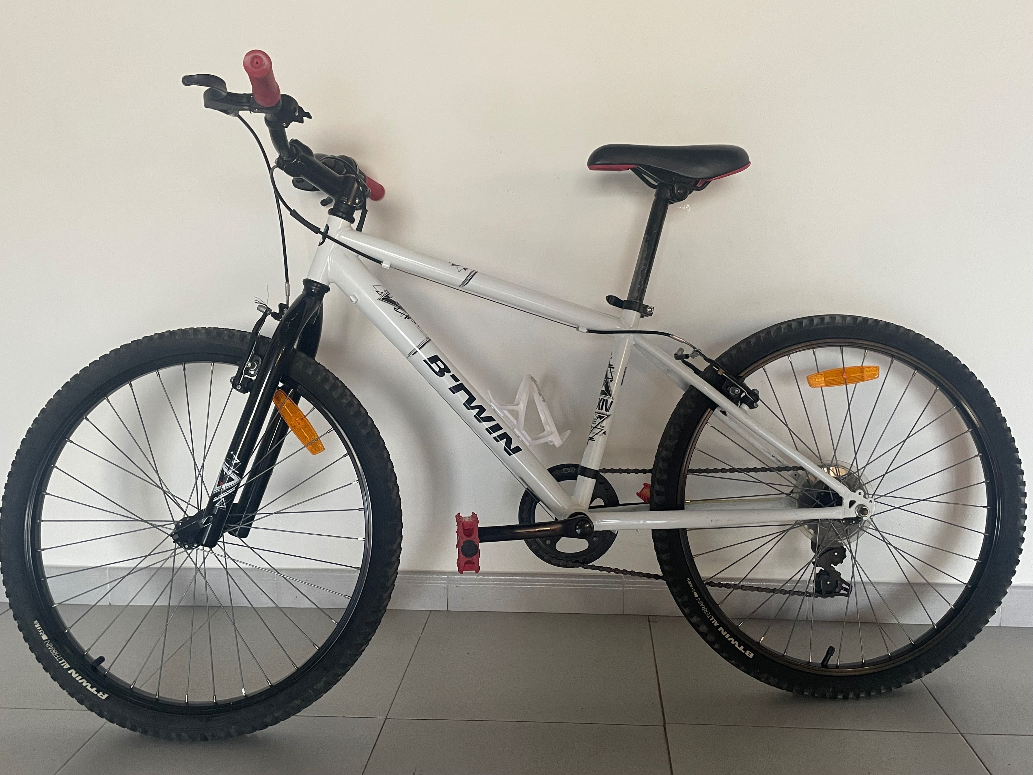 Bicicleta BTWIN aro 24