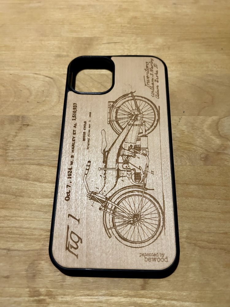 Etui drewniane Beewod do iPhone 14 Plus Harley Davidson patent