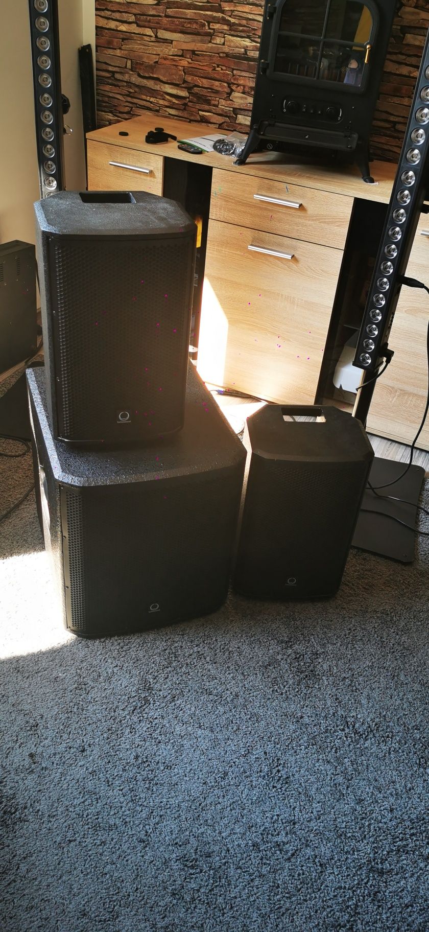 Nagłośnienie estradowe Turbosound subwoofer ip12b + 2 kolumny BT