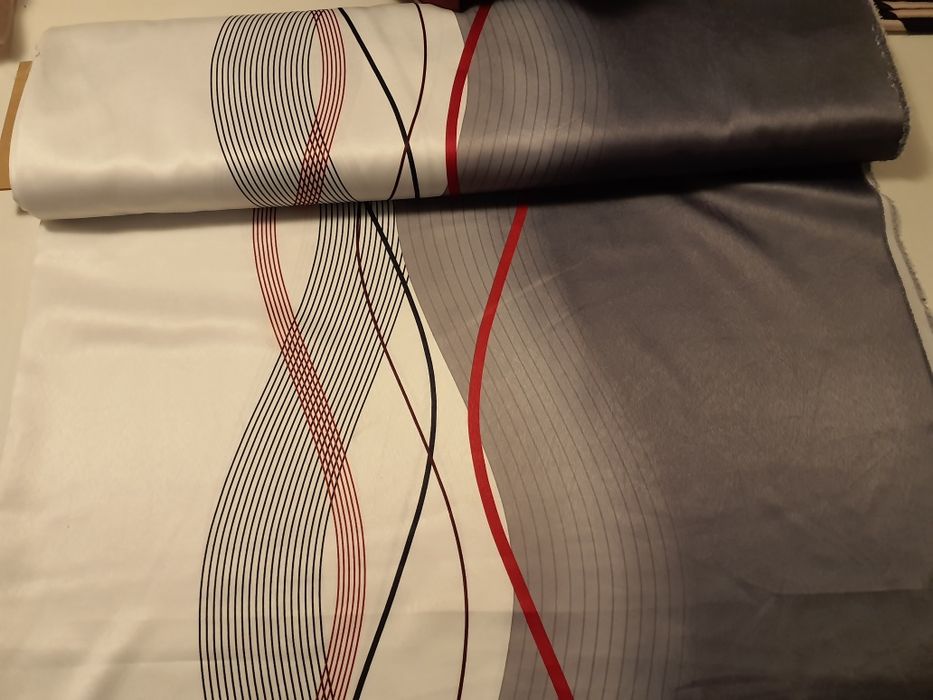 Tkanina zasłonowo-obrusowa szer.148 cm.