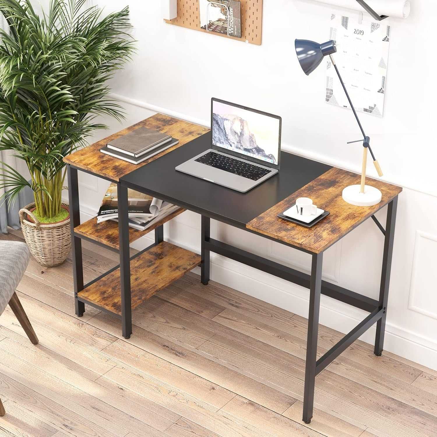 biurko / stolik komputerowy z półką