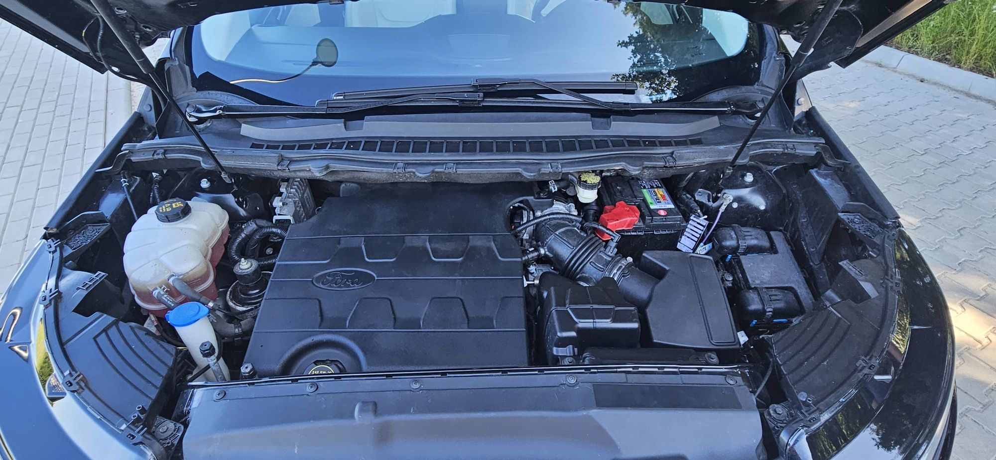 Ford Edge Titanium