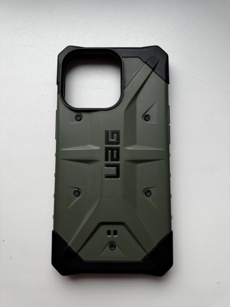 UAG Iphone 13 Pro