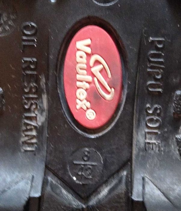 buty robocze Vaultex 42 twarde czubki #56