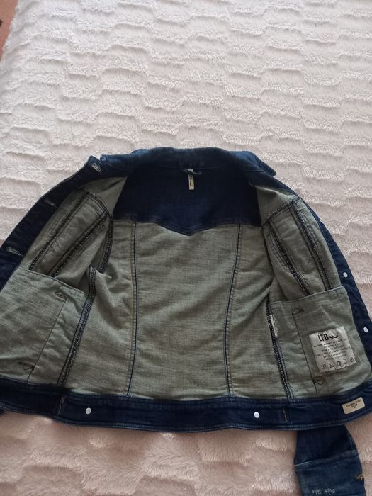 Джинсовий пиджак