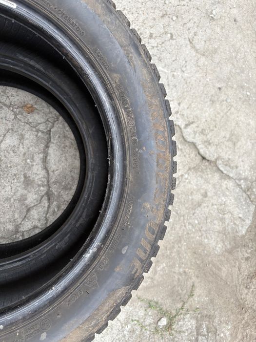 Bridgestone blizzak lm001 205/55/16