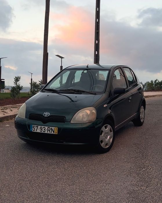 Toyota Yaris 1.0 Base C/Radio