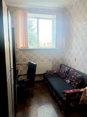 Продам  1 комнатную квартиру студию рн Локомотива HG1