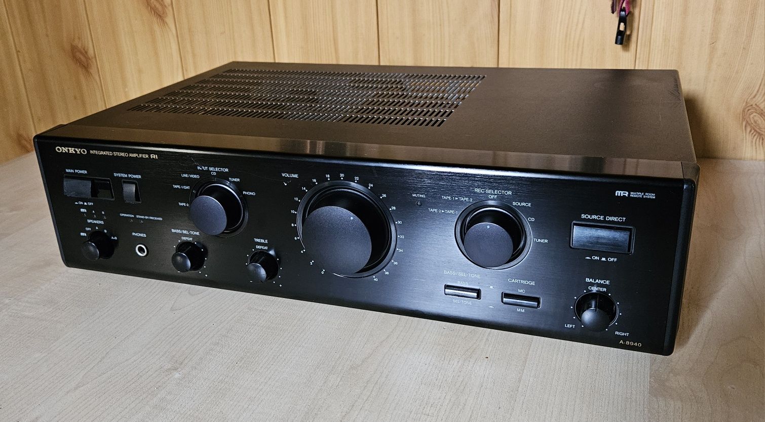Wzmacniacz ONKYO A8940