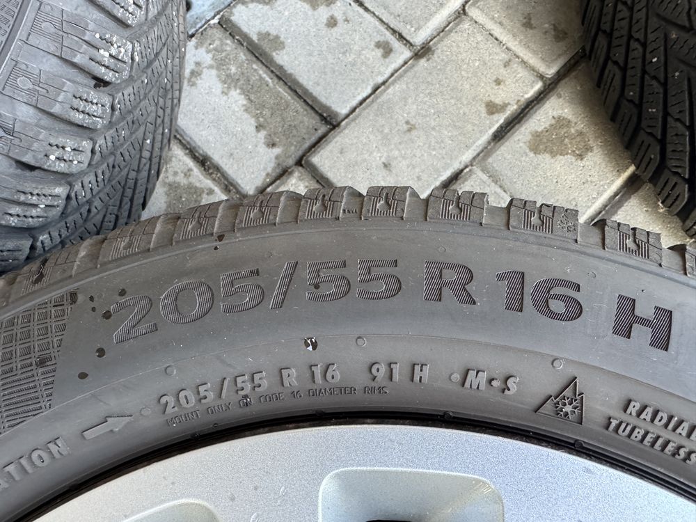 Koła zimowe opony 205/55/R16 i felgi 5*100 i kolpaki OPEL