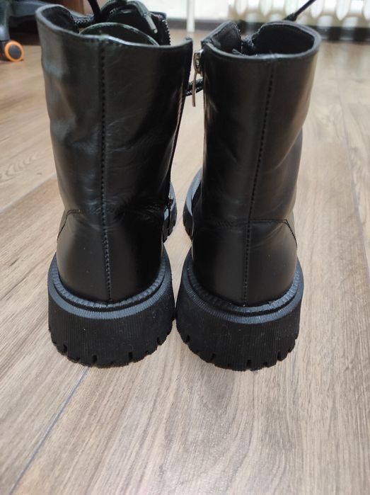 Черевики ботинки зимові шкіряні 41р