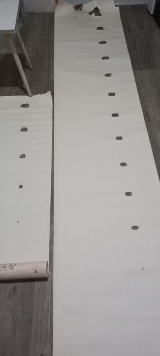 Продам обои бумажные