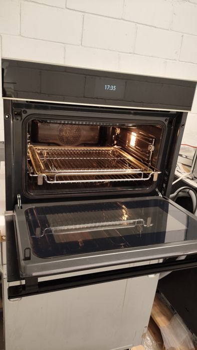 Piekarnik z funkcją mikrofali SMEG SF4604PMCNX Dolce Stil Novo