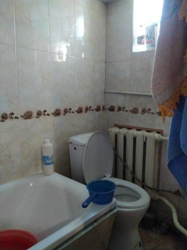 В центре Чугуева продам часть дома