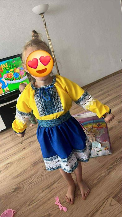 Вишиванка на 4рочки