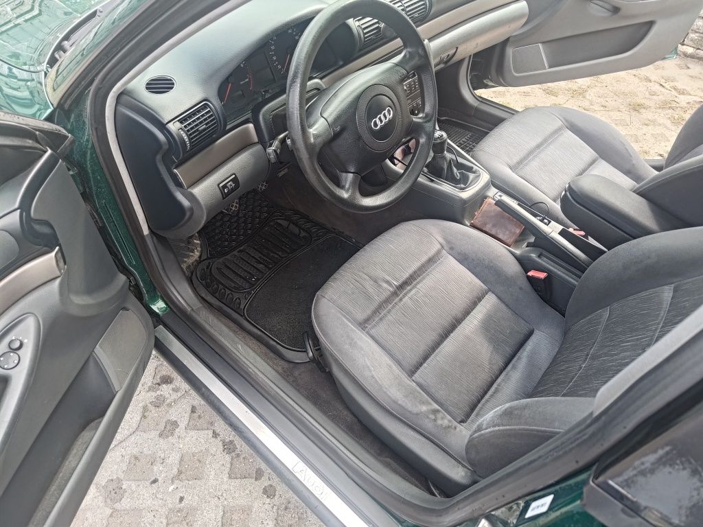 Audi A4 Lift 1.6 Benzyna