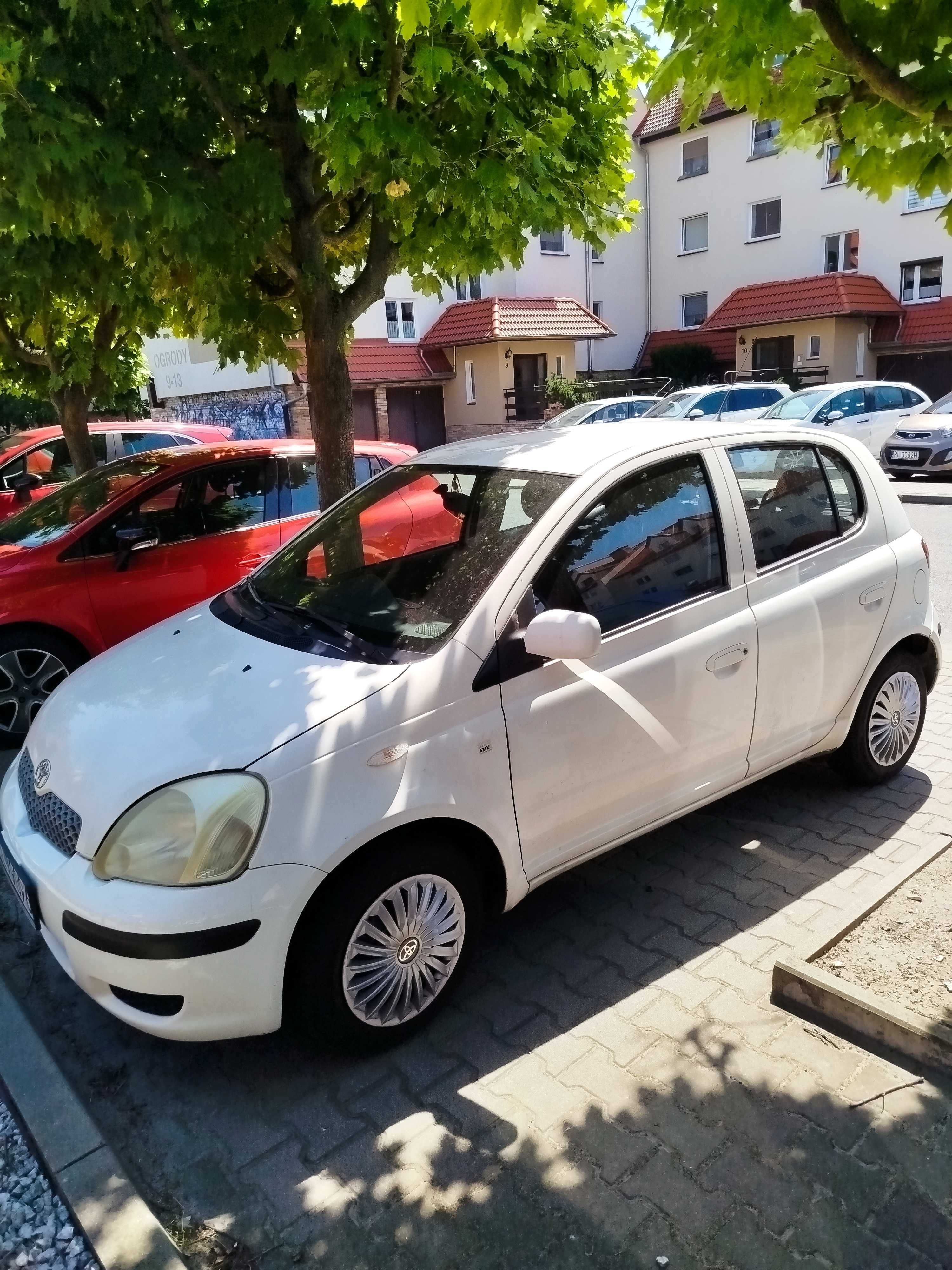 Toyota Yaris 1.4D-4D( NLP10)- 75 km, 2005 rok