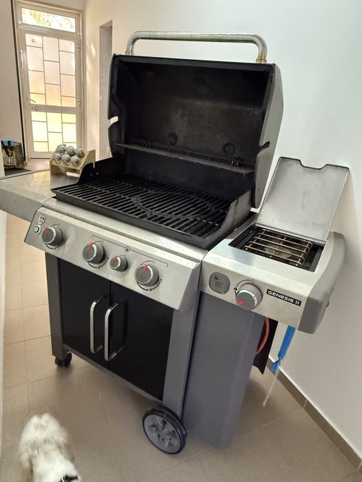 Grelhador Weber Genesis II GS4 + Capa Original + Panel Weber (oferta)