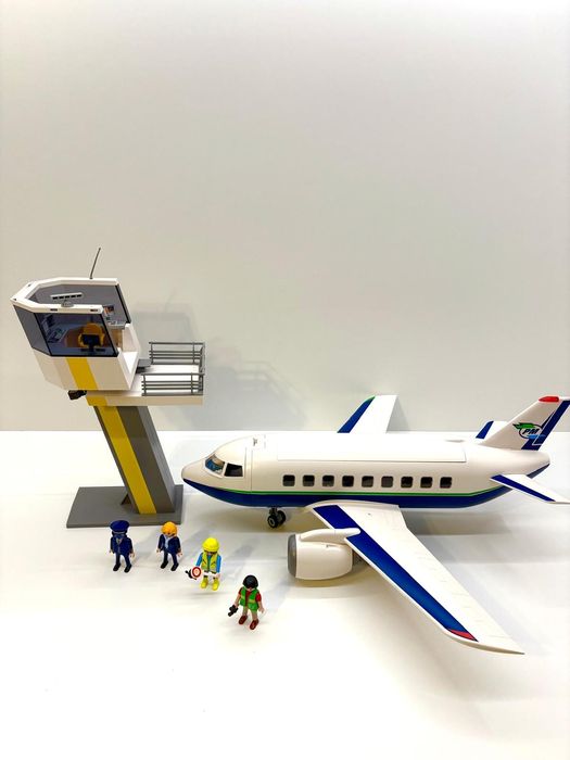 Playmobil City Action 71392 Wielki Samolot transportowo-pasażerski