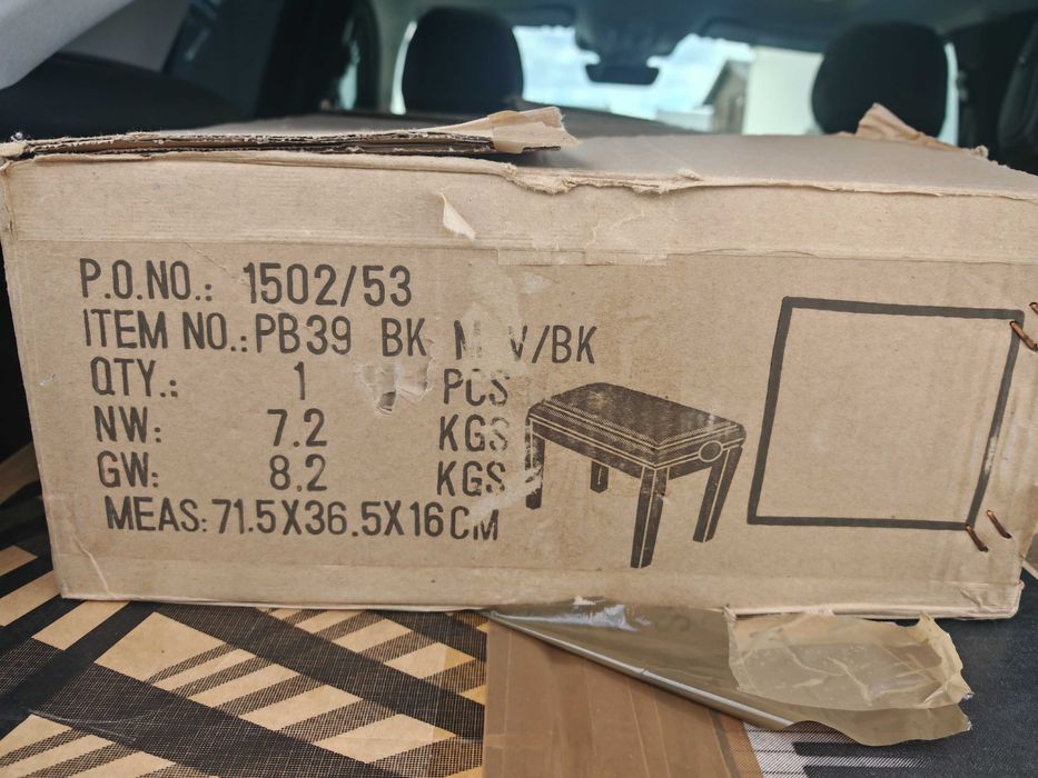 YAMAHA DGX 660 keyboard