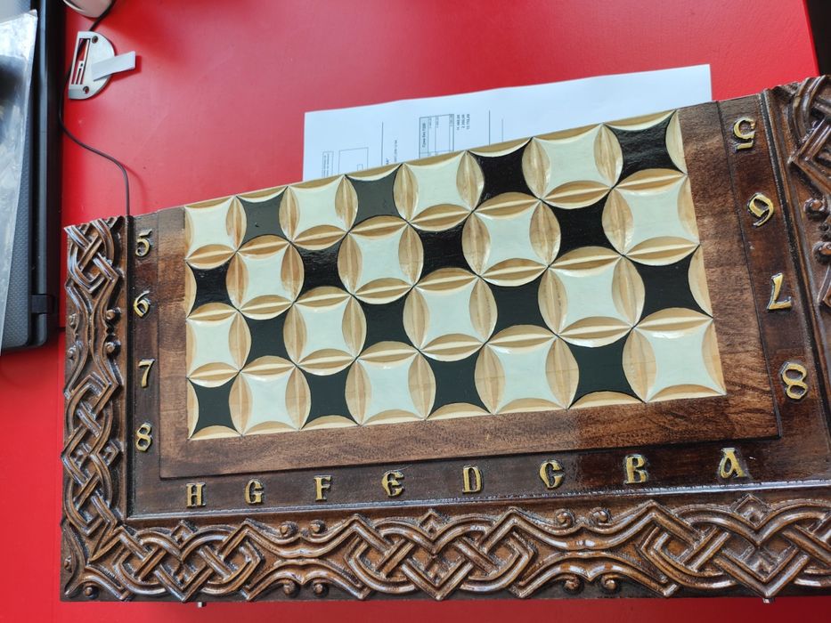 Продам нарды шахматы 520*520