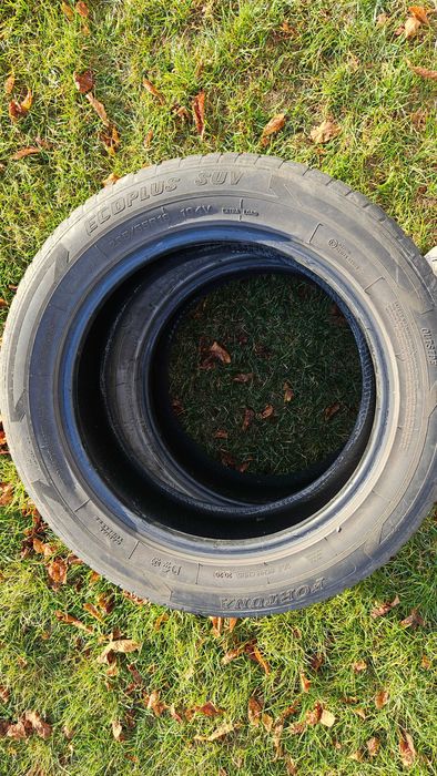 Opony 235x55x18 cena za  2 szt