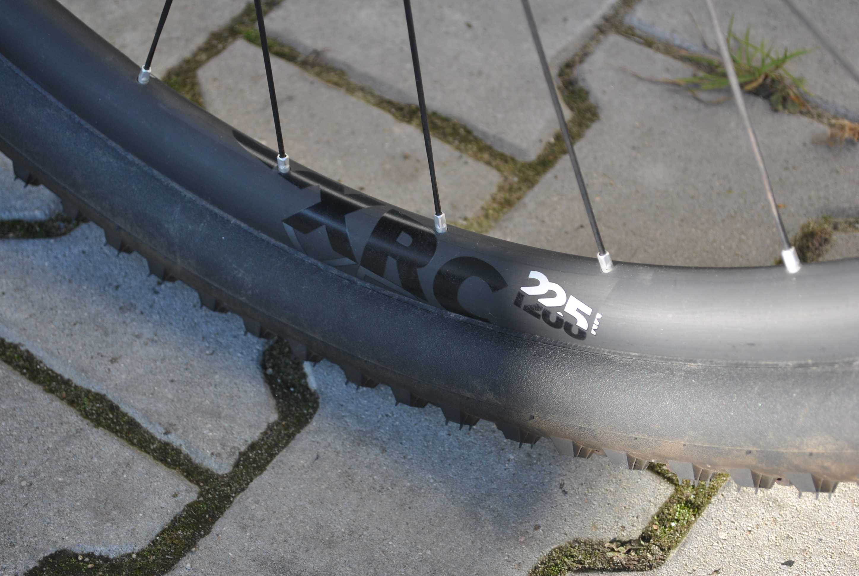 Idealny rower mtb Bulls Wild Egde Team DI2 XTR M9050 RS1 Carbon 2018