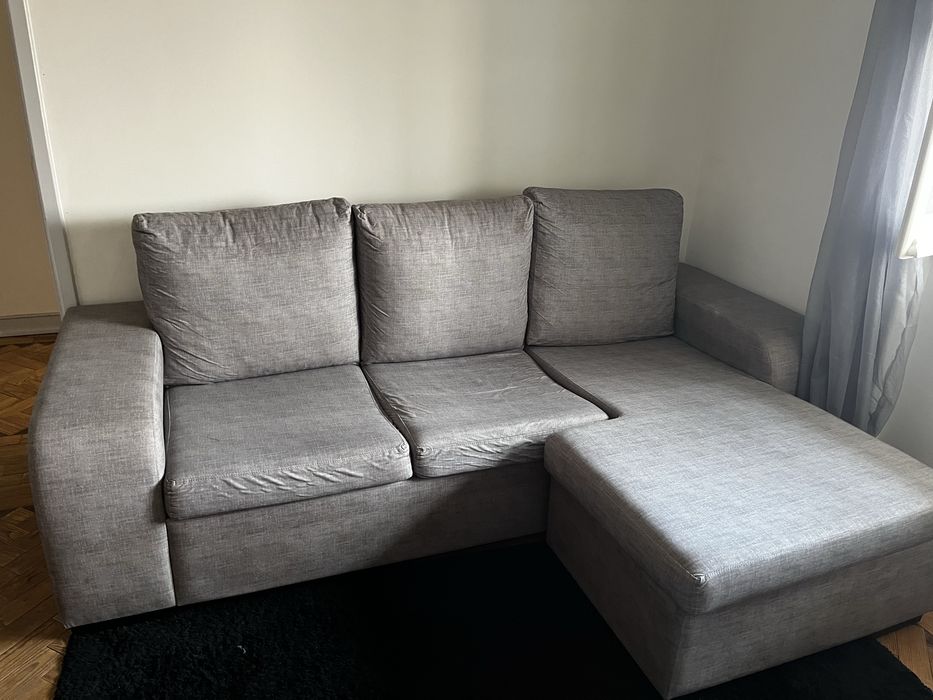 Sofa com chaise longue