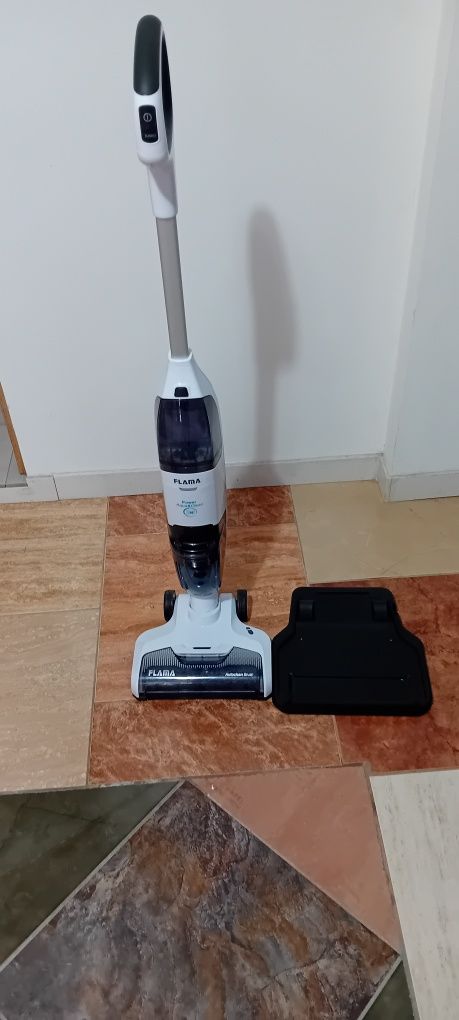 Aspirador vertica a água l Flama