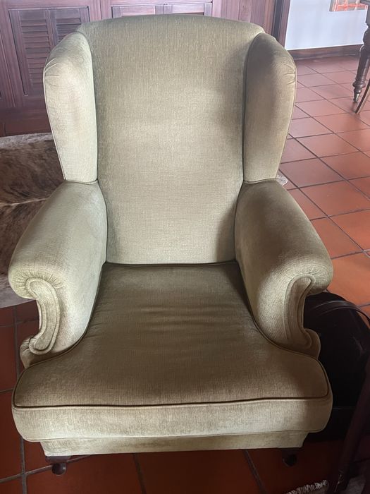 Sofás de orelhas em veludo