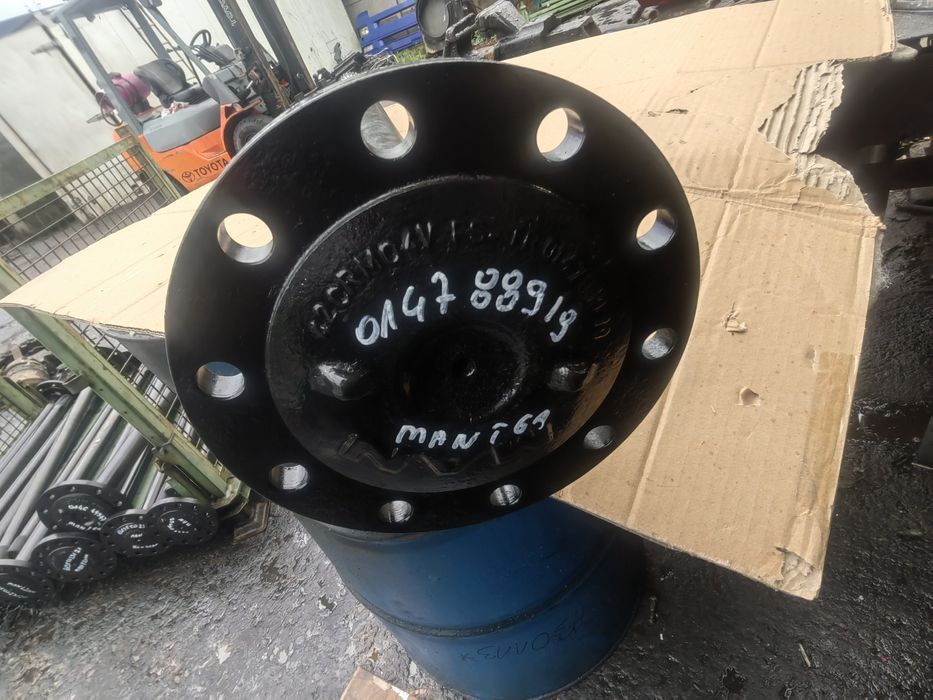 Półoś tylnego mostu Man tga z blokadą