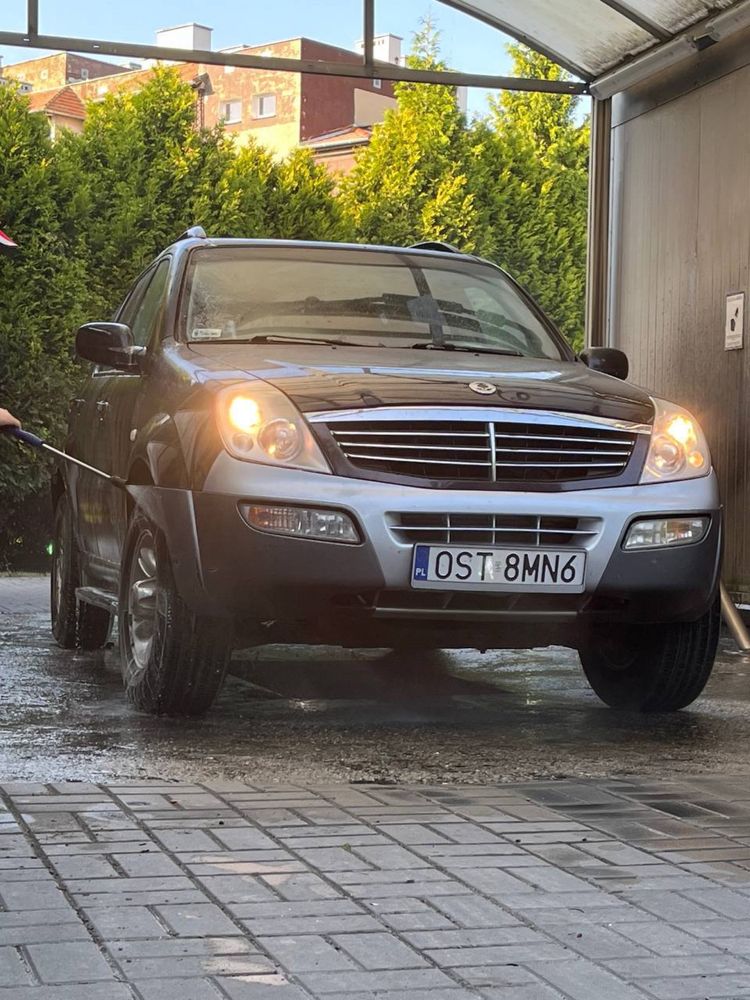 Sprzedam samochód SsangYong 2005roku