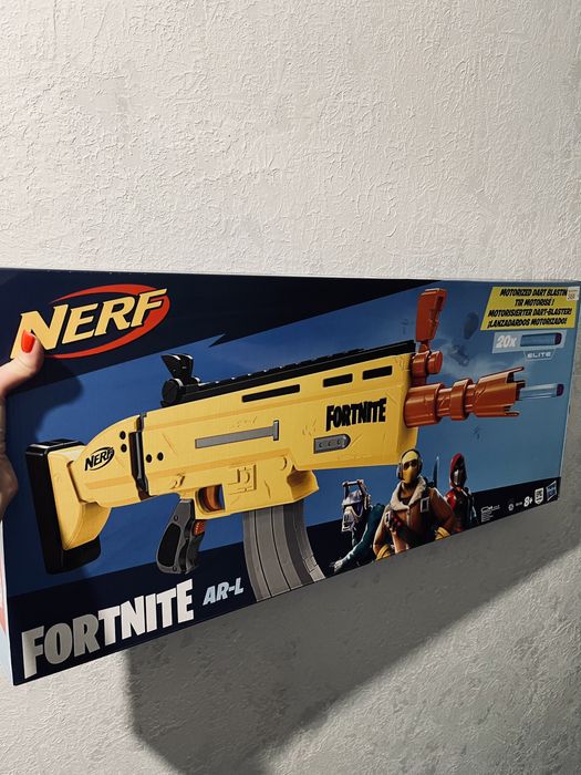 Продам NERF