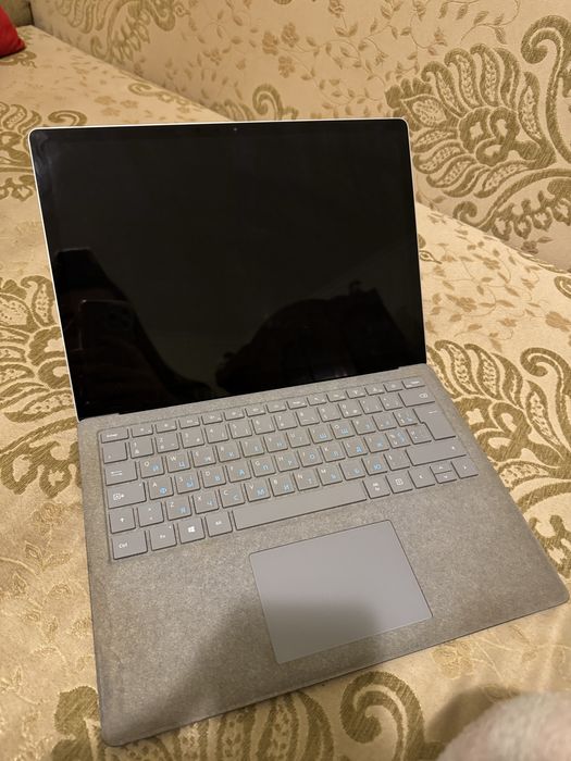 Microsoft surface 1769 ноутбук з зарядкою оригінал