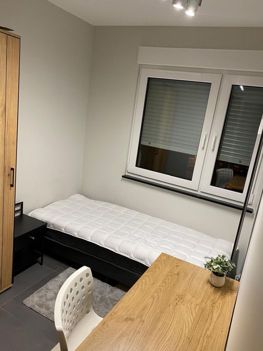 LUKSUSOWY Z WŁASNĄ ŁAZIENKĄ pokój 1 osobowy ul. Niemodlińska, Opole