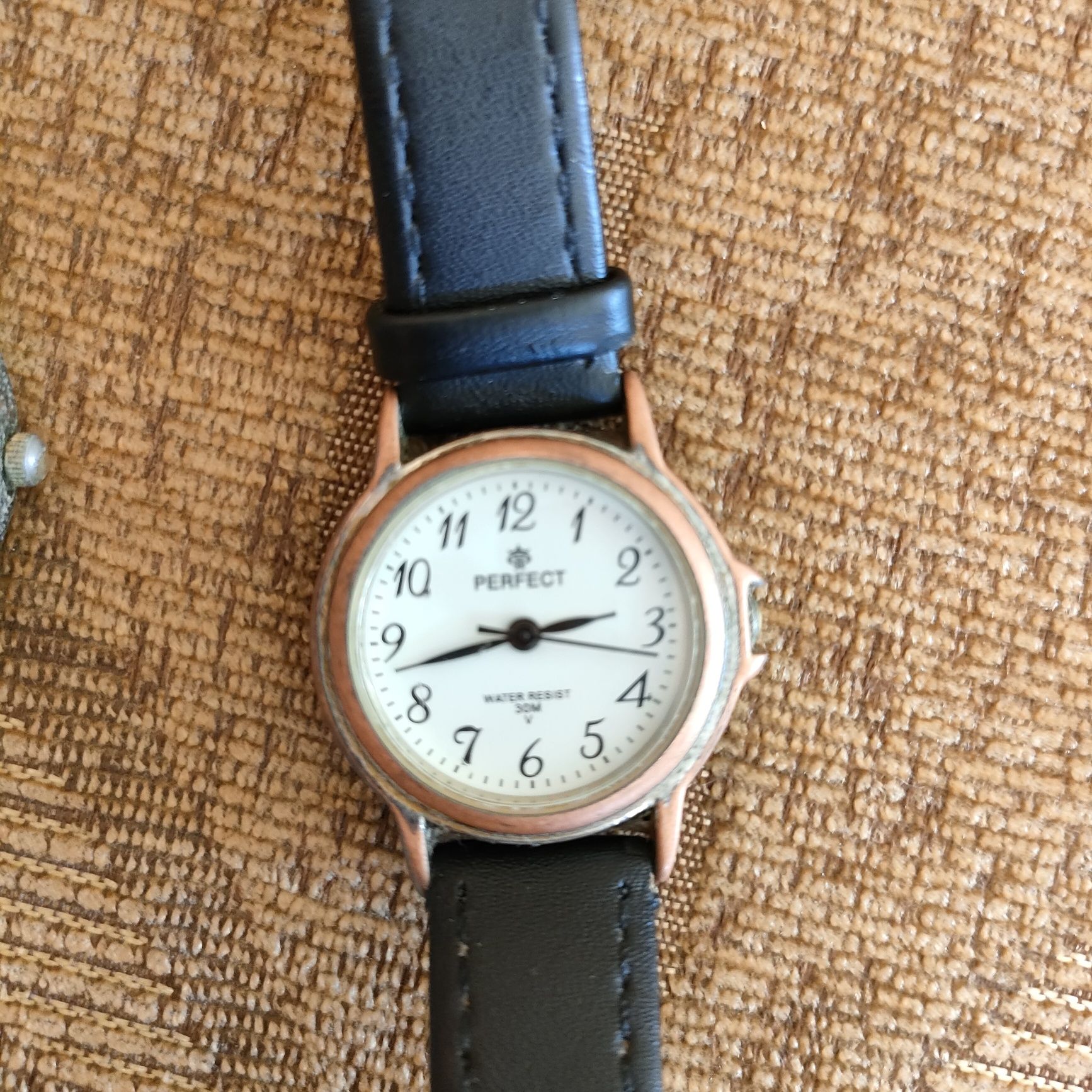 Stare zegarki, na części