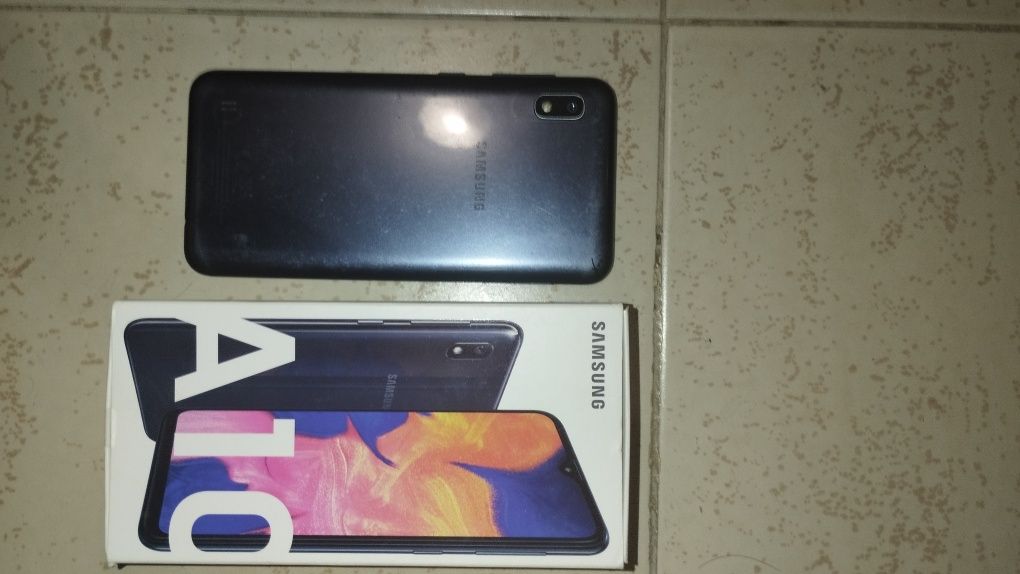 Vendo Samsung a 10