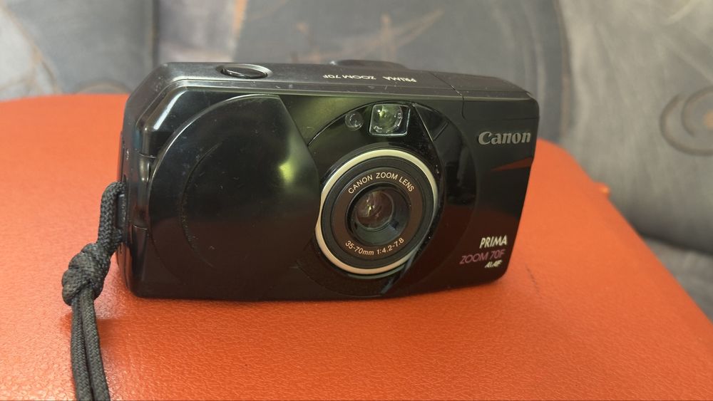 Canon Prima Zoom 70F de 35mm