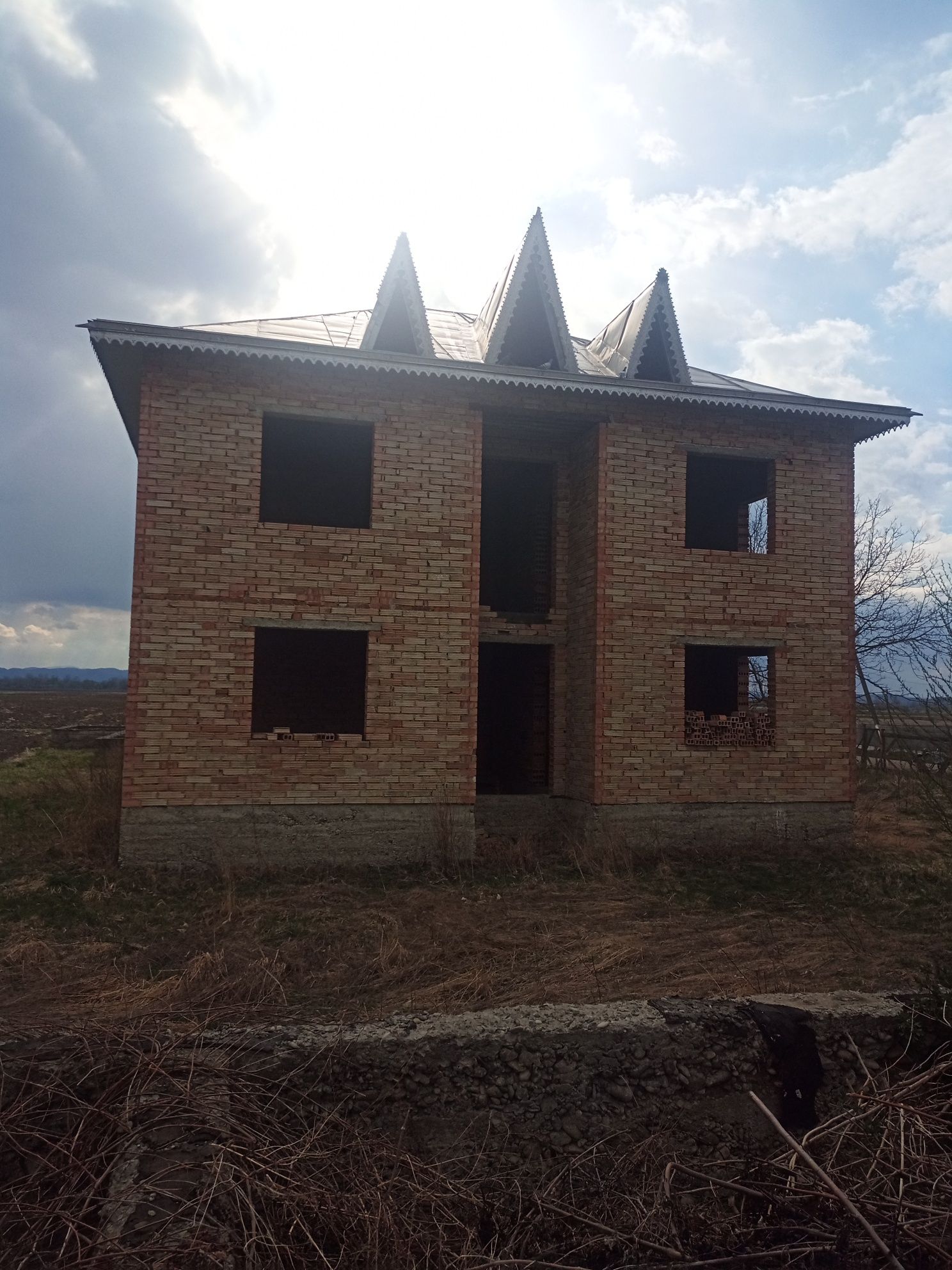 Продам новобудову