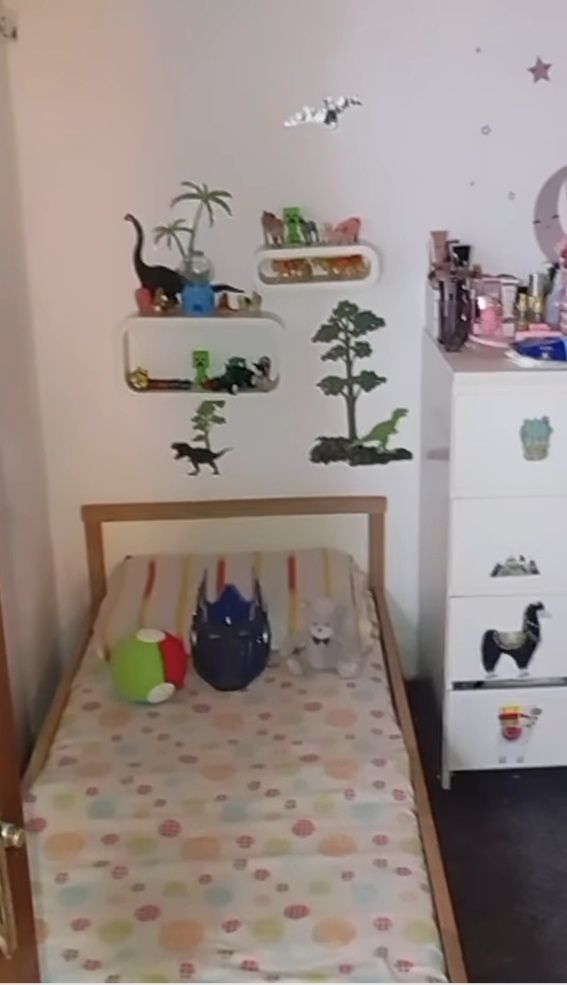 Cama de criança  pequena