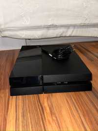 PlayStation 4 com cabo