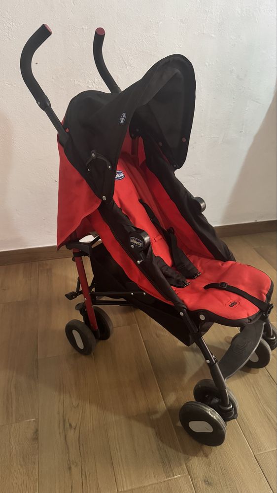 Carrinho de Bebê Chicco Echo Vermelho – 50€