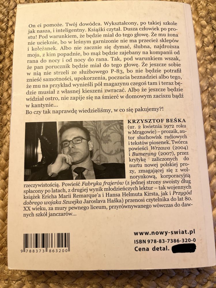 Książka: Fabryka frajerów – Krzysztof Beśka