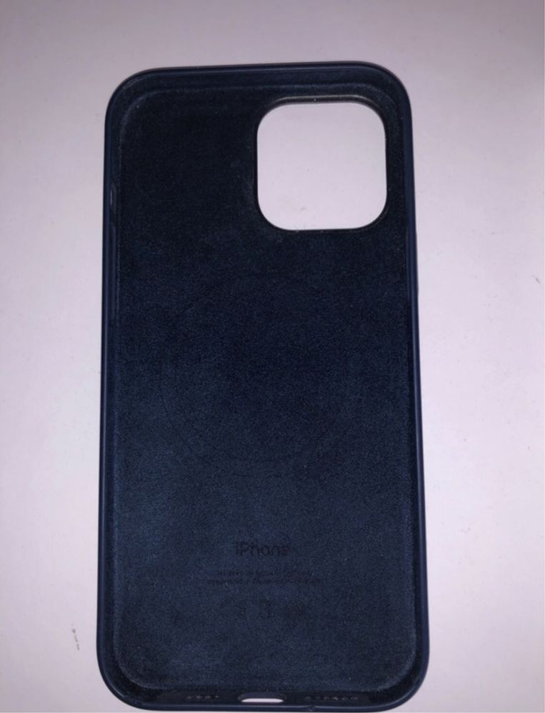 Silicone case apple mag safe