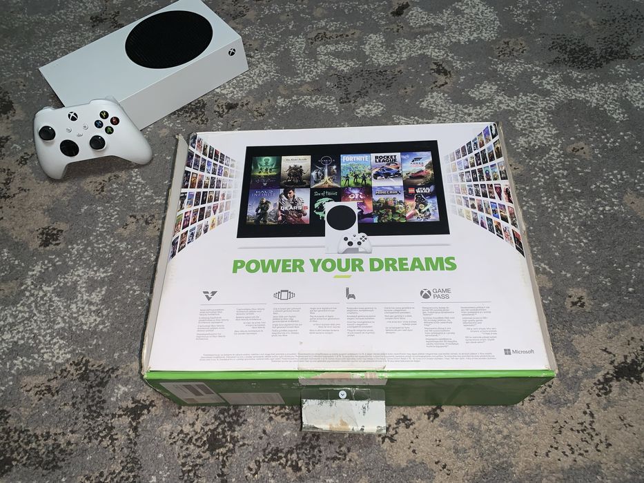 Срочная продажа Xbox series s