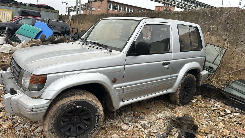 Разборка шрот Mitsubishi Pajero Wagon 2 2.8д 2.5д разборка Паджеро 2