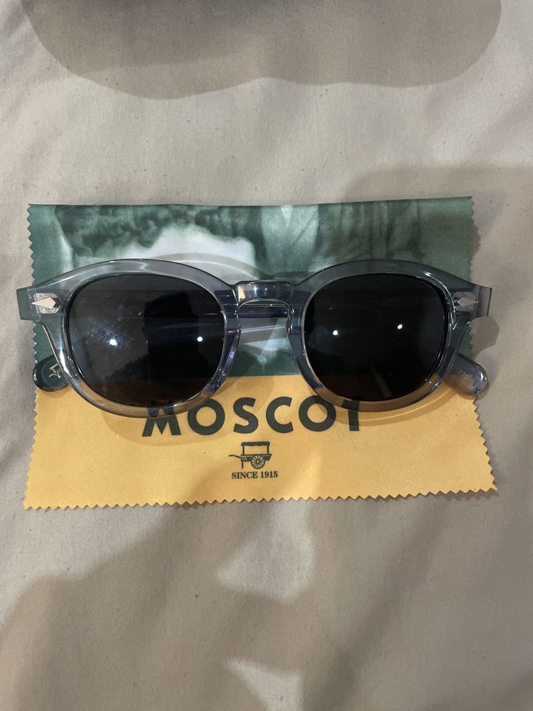 Oculos de sol MOSCOT cinza