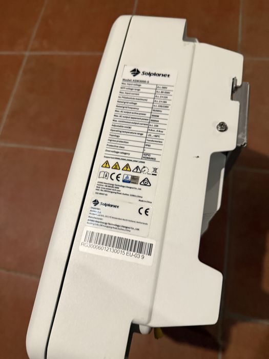 Falownik solplanet asw3000s