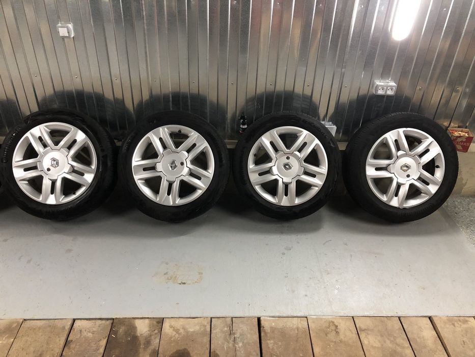 Диски литі, шины 205/55 R17 рено меган